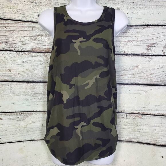 Old Navy Active Camo Racerback Tank M Breathe On Keyhole Back Knot Hem - Picture 1 of 6